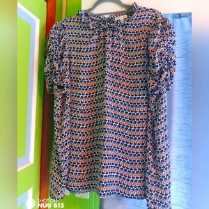 Women's plus size lightweight blouse